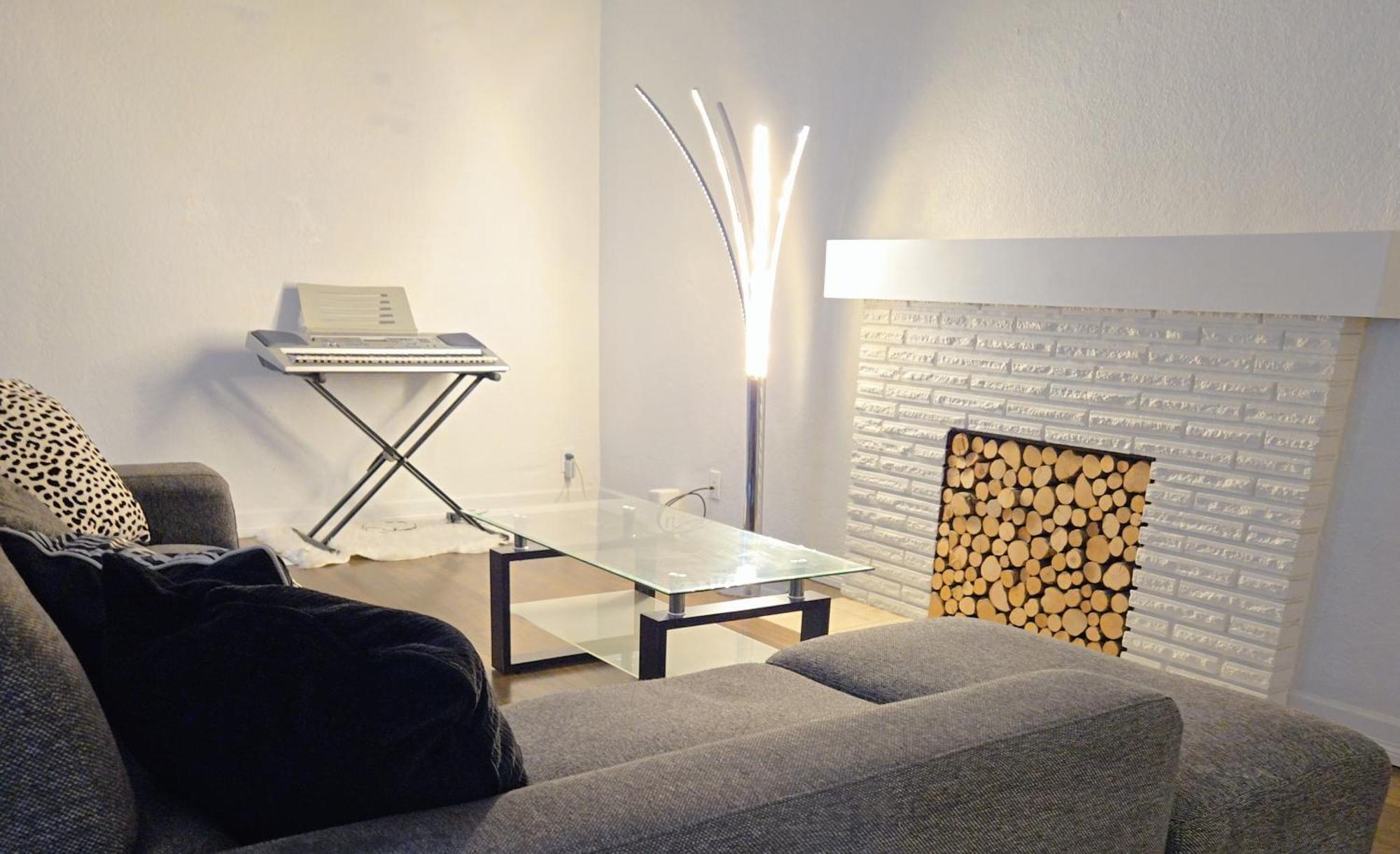 Lovely Cozy Room! With Attached Private Bath In The Heart Of Vancouver! Private Parking & Self Check-In! Exterior photo